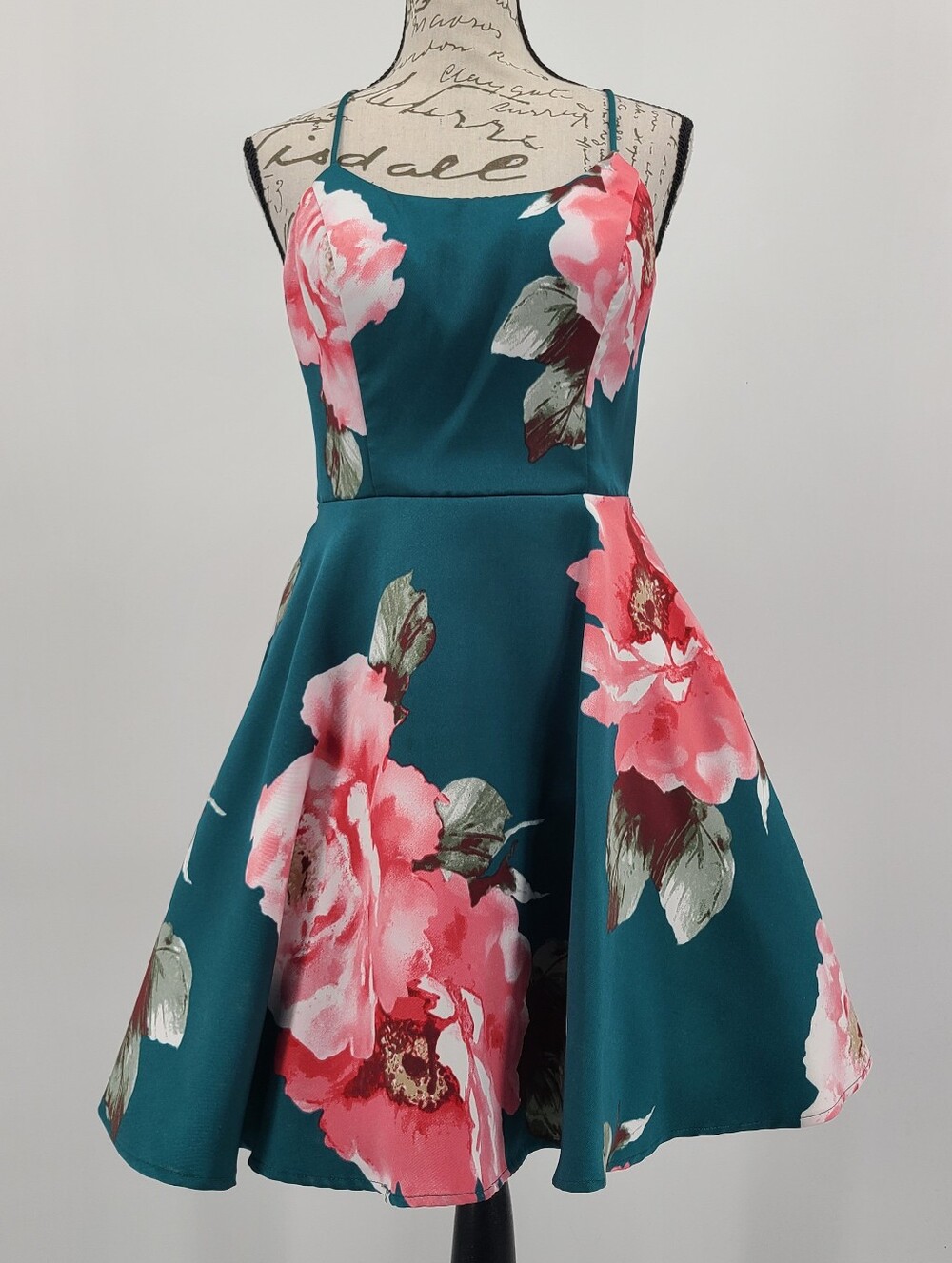 David's Bridal Floral And Lace Garden Party Mini Dress